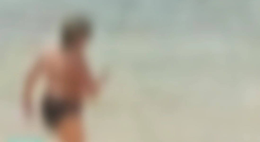 Wisatawan Asing Berbikini di Danau Rusa Kampar Tuai Sorotan, Tokoh Pemuda Desak Aturan Tegas