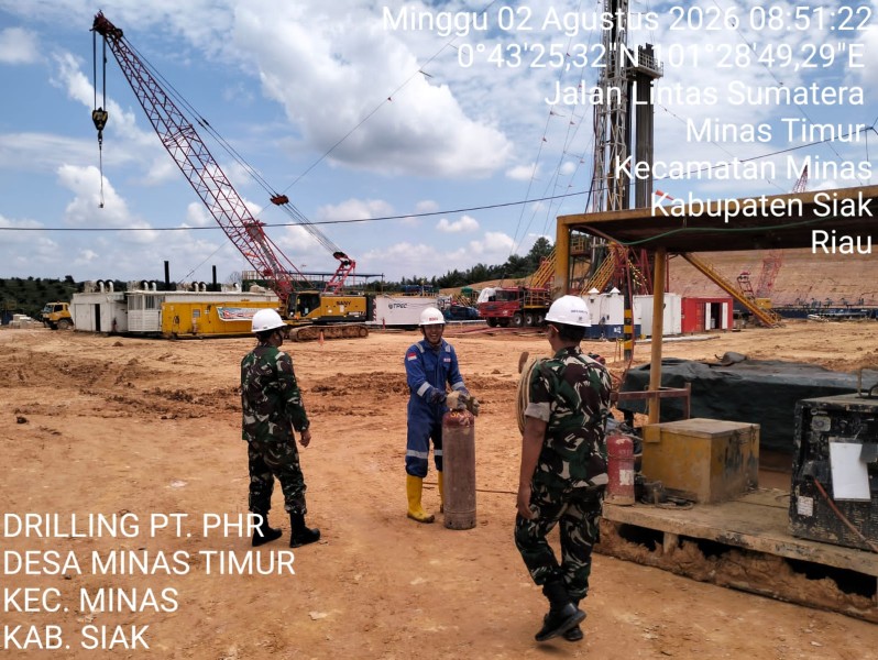 Serda Heppy Setiawan Pimpin Patroli Pengamanan Lokasi Pengeboran Migas di Minas, Situasi Tetap Aman dan Kondusif