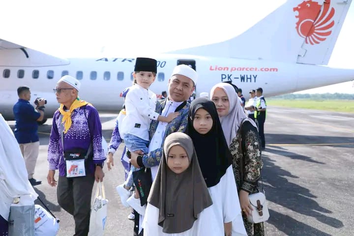 Kepulangan Jamaah Haji Disambut Haru, Porkot Lubis: Alhamdulillah, Semua Dilindungi Allah