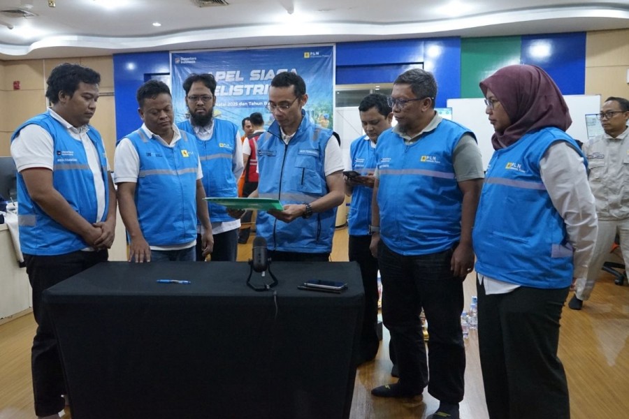 Energi Tak Padam: Komitmen PLN IP Suralaya di Malam Tahun Baru