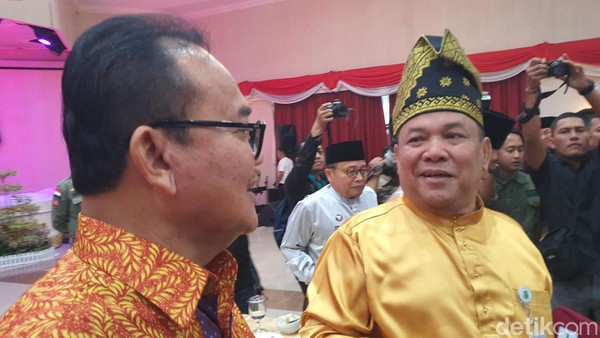 Polemik Aset Unilak Menguat, SF Hariyanto Mulai Pangkas Pengaruh Rusli Zainal di Yayasan Raja Ali Haji