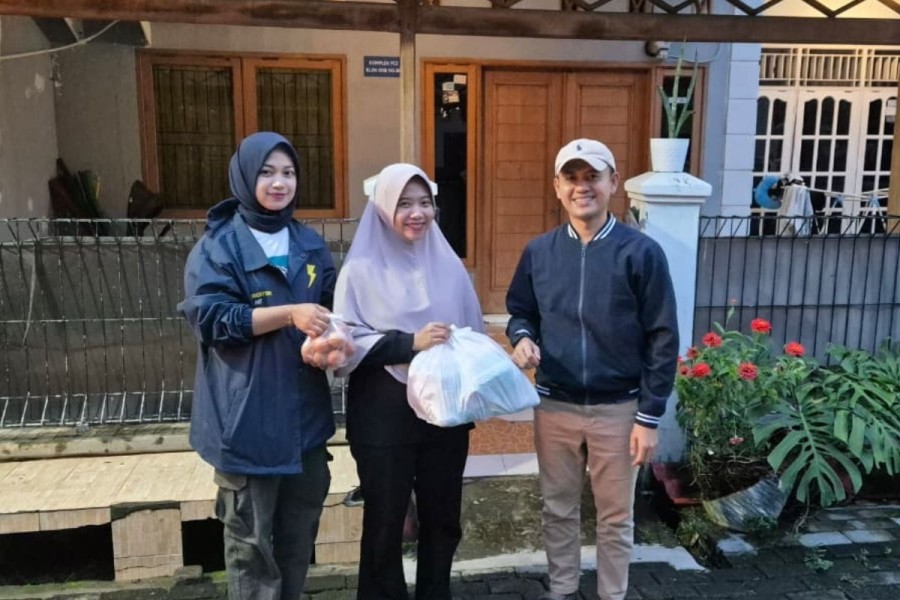 Peduli Sesama, PLN IP Banten 1 Suralaya Salurkan Bantuan Banjir