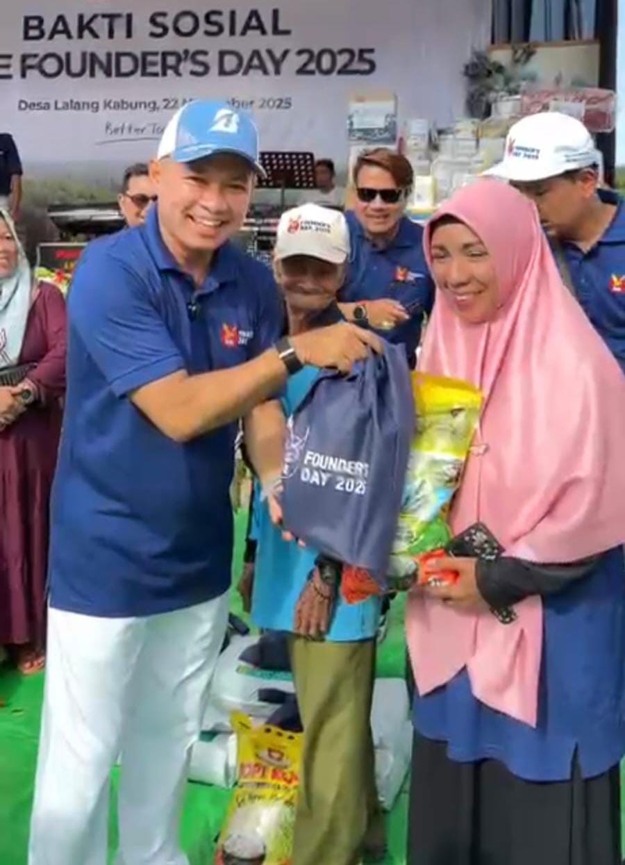 Wakil Bupati Pelalawan Hadiri Bakti Sosial RGE Founders Day 2025 di Desa Lalang Kabung