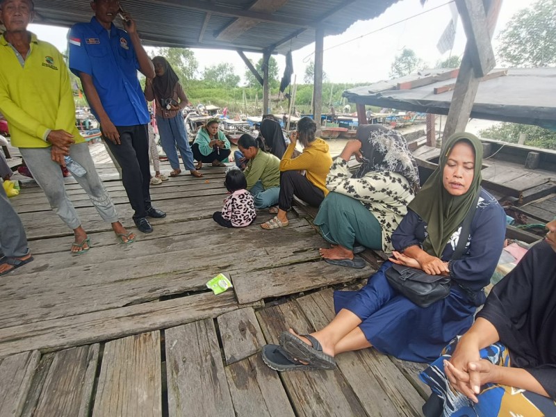 Dua Kapal Nelayan Bagansiapiapi Hilang, Keluarga Cemas Menunggu Kepulangan di Tengah Cuaca Buruk