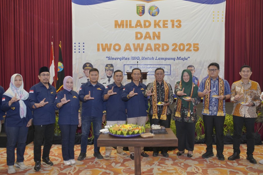 IWO Lampung Apresiasi Tokoh Inspiratif di Milad ke-13