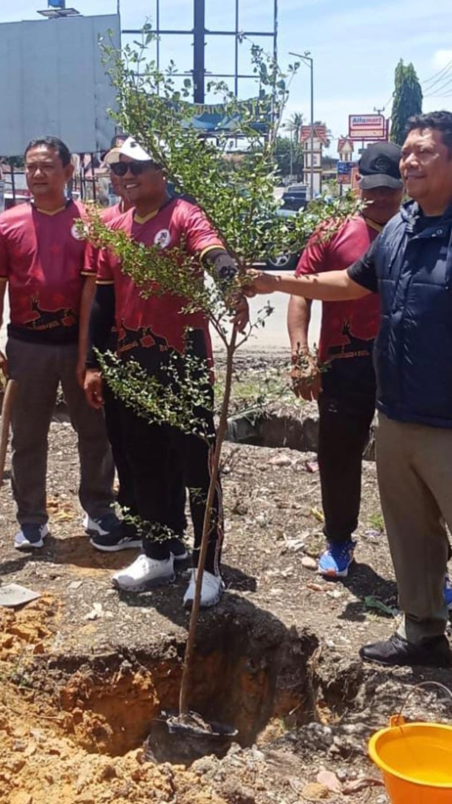 Bupati Hadiri peringatan hari jadi Kecamatan Bandar Sekijang yang ke 20.