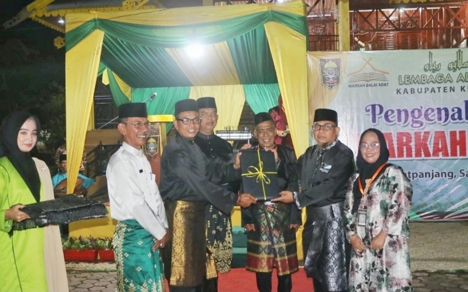 Pemkab Meranti Apresiasi Penerbitan Warkah Balai Adat LAMR