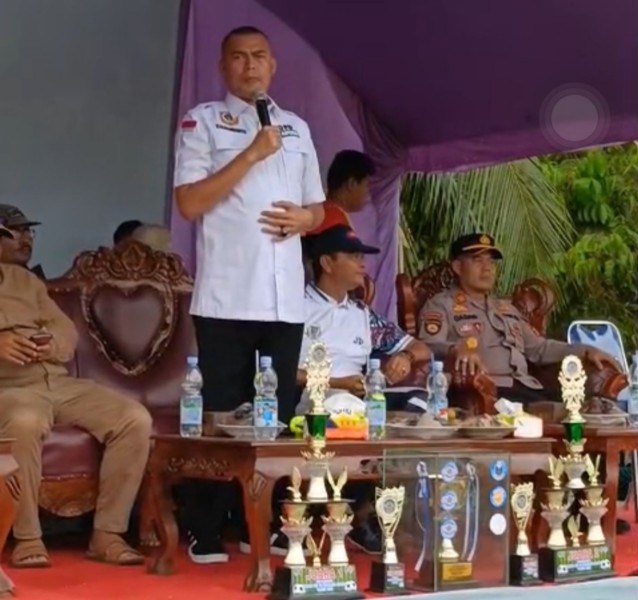 Dukungan Penuh Ketua DPD APDESI Riau, Zulfahrianto, untuk Pemuda di Turnamen Kades Cup III Desa Kembang Damai