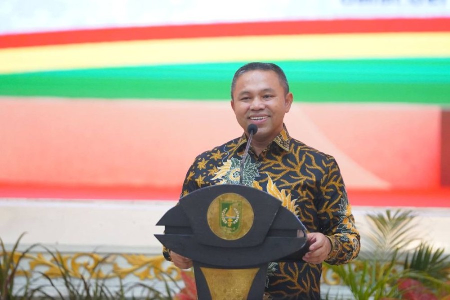Demi PAD dan Infrastruktur, Gubri Wahid Wajibkan Kendaraan Usaha di Riau Berplat BM