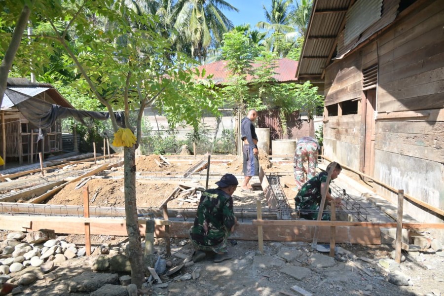 Satgas TMMD Ke-129 Kodim 0102/Pidie Tak Kenal Lelah, Siapkan Material Pondasi Rehab RTLH