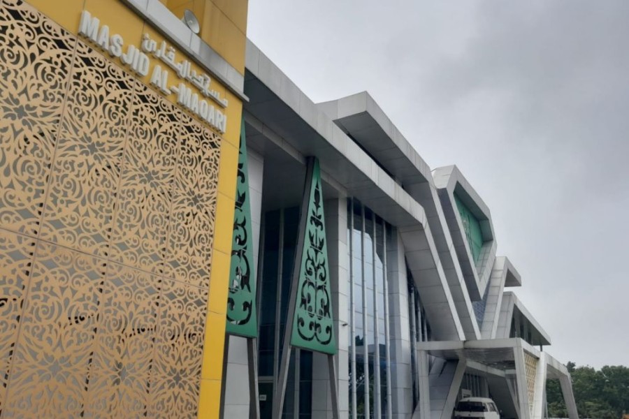 Masjid Al-Maqari Gelar Salat Jumat Perdana, Ustad Zul Ikromi Jadi Khatib