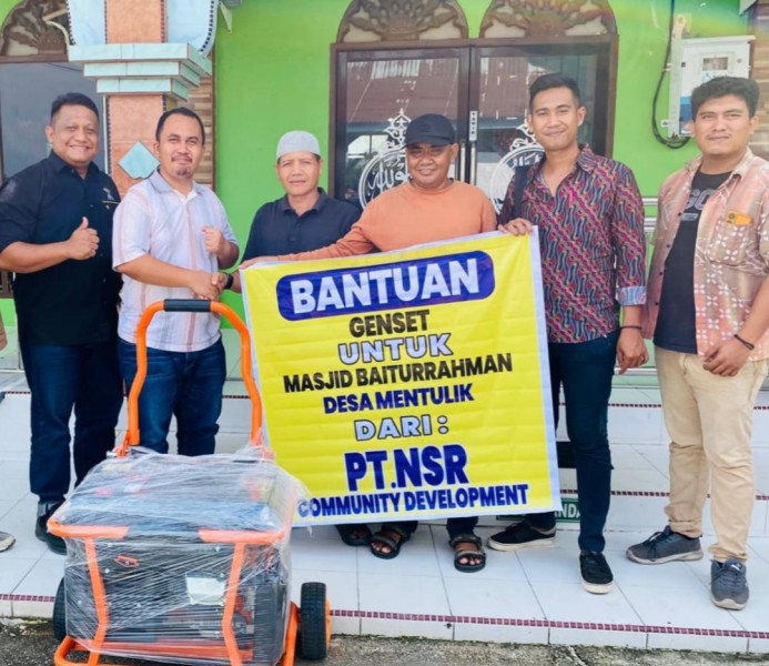 PT Nusantara Sentosa Raya Salurkan Bantuan untuk Dukung Layanan Kesehatan dan Rumah Ibadah di Kampar Kiri Hilir