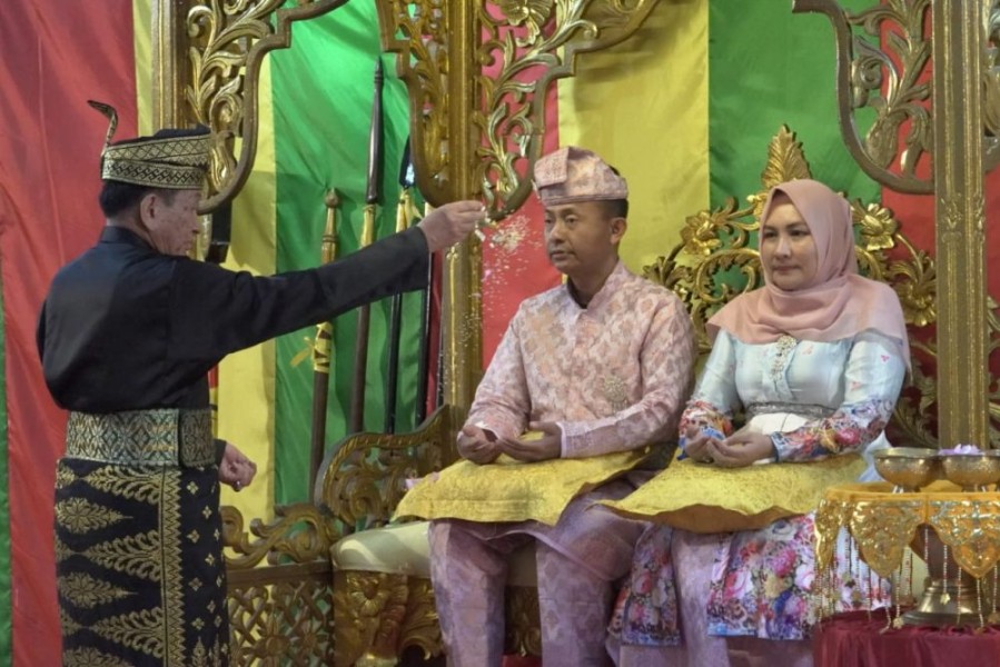 Danpussenkav Mayjen Eko Susetyo Disambut Haru dalam Upacara Tepuk Tepung Tawar LAMR