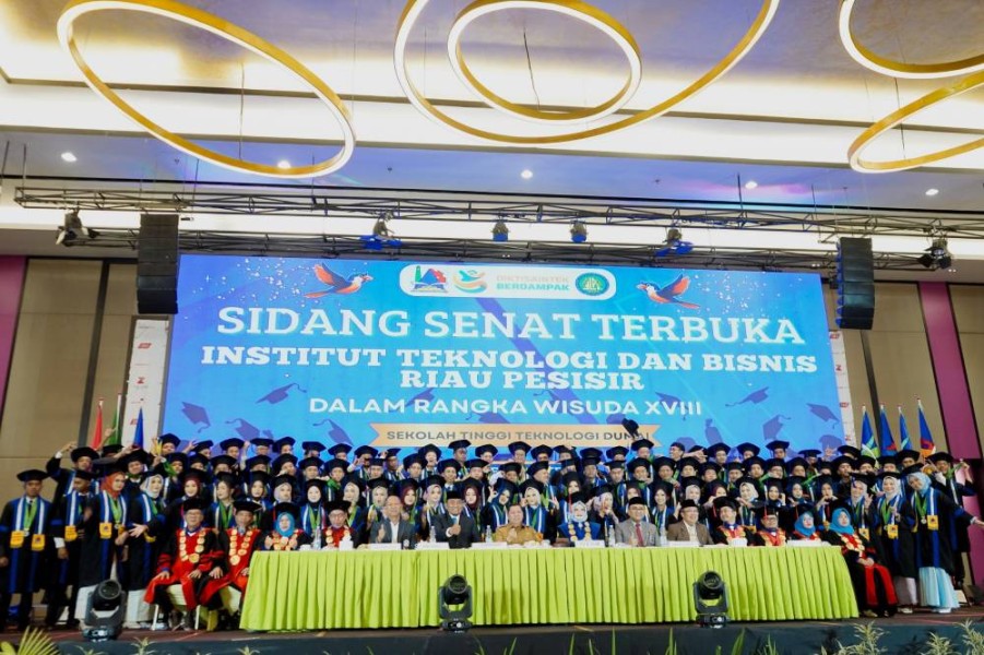 STT Dumai Gelar Wisuda XVIII dan Resmi Bertransformasi Jadi ITB Riau Pesisir