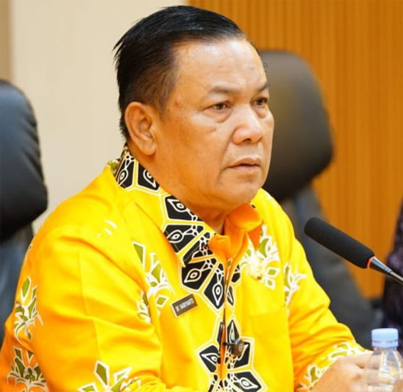 Pemprov Riau Bantu Korban Bencana Rp3 Miliar, Plt Gubri: Ini Cash Kita Berikan Supaya Sampai ke Masyarakat!