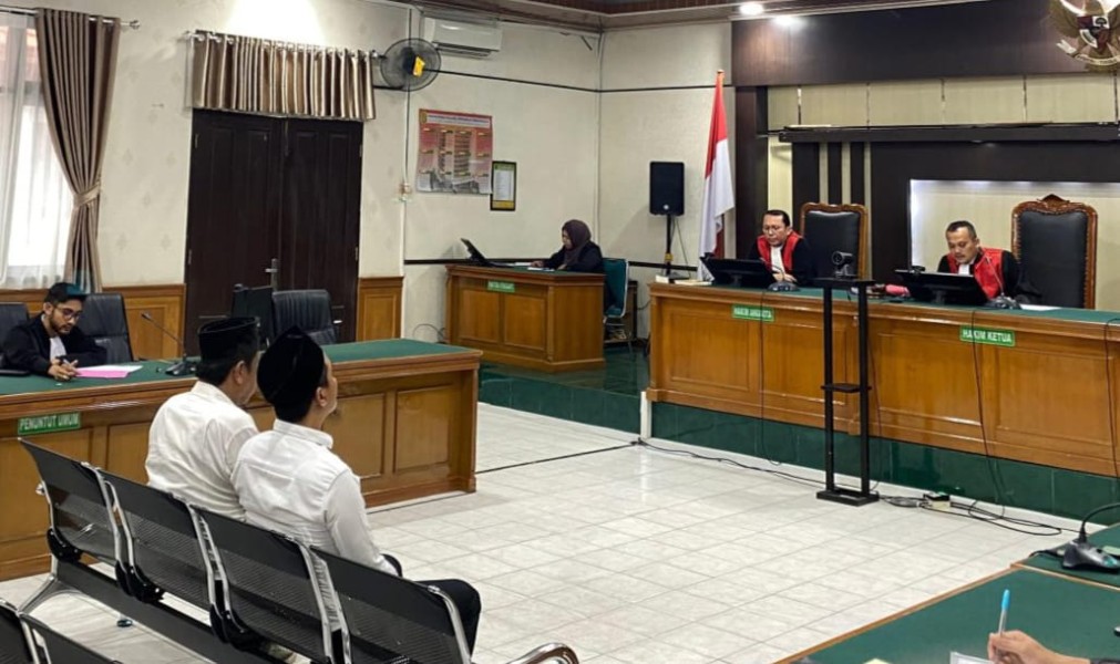 Hakim PN Pekanbaru Vonis Dua Terdakwa Korupsi Proyek Jalan di Inhil