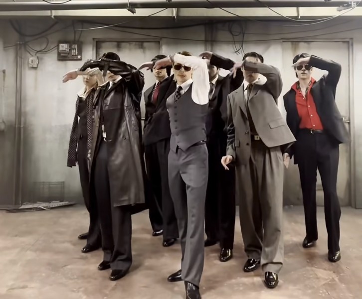 BTS Tambah Lagu Come Over di ARIRANG Deluxe Vinyl