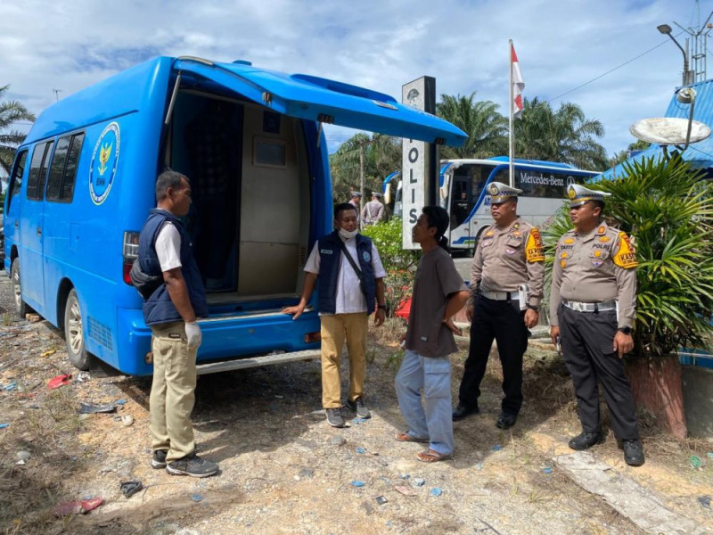 Tekan Angka Kecelakaan, Puluhan Supir Angkutan Umum Dites Urine, Ini Hasilnya!