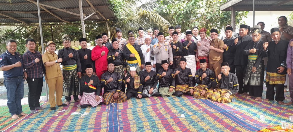 Firmansyah Resmi Dinobatkan Batin Mudo Gondai