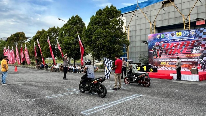 Atasi Balap Liar, Polda Riau Kembali Gelar Drag Bike
