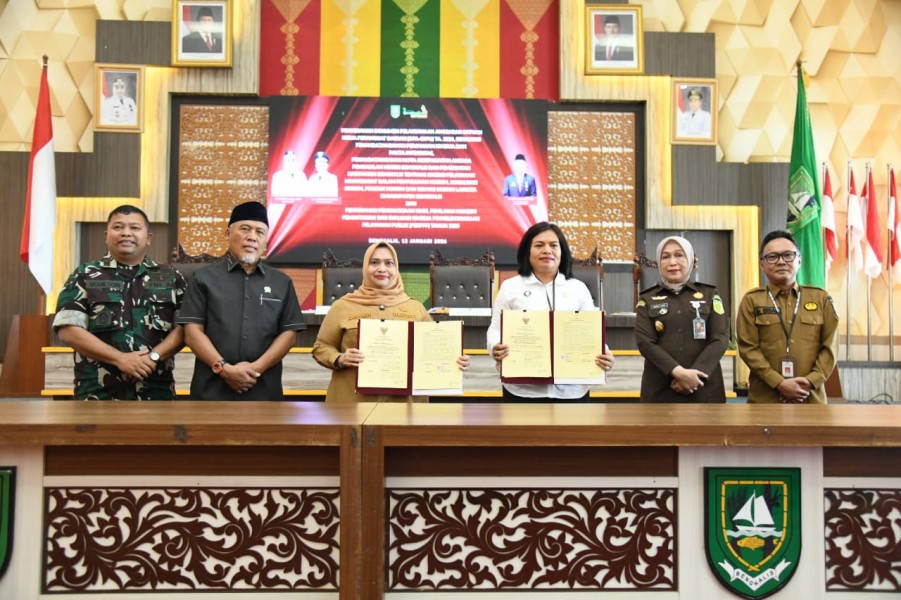 Perkuat Sinergi Pelayanan Hukum, Bupati Bengkalis Teken MoU dengan PN Bengkalis