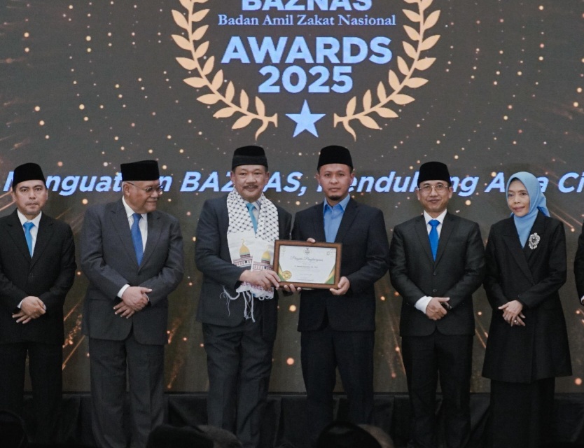 Aktif Dukung Zakat, Walikota Agung Nugroho Terima Penghargaan dari Baznas Pusat