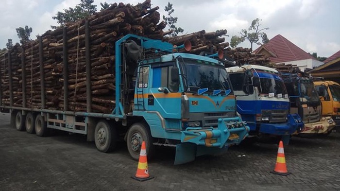 Gubernur Keluhkan Truck ODOL ke Wapres Yang Menyebabkan Kerusakan Jalan di Riau