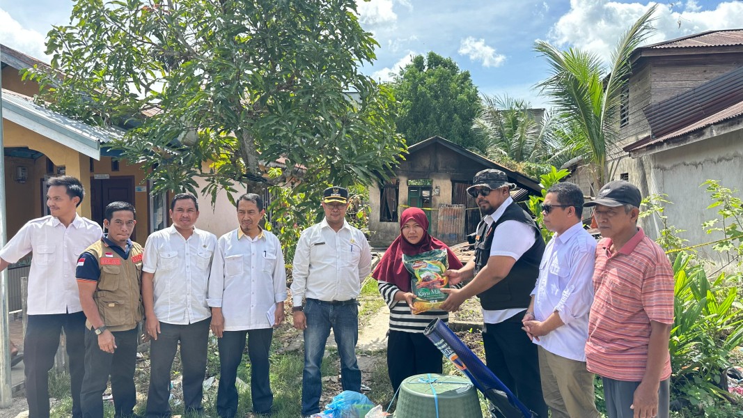 Bupati Inhil Instruksikan Baznas dan BPBD Salurkan Bantuan untuk Korban Kebakaran Tembilahan