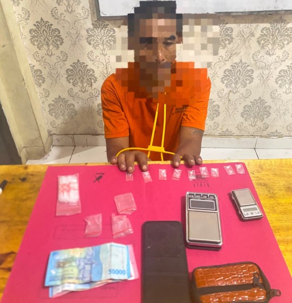 Bandar Sabu di Minas Barat Dibekuk Satresnarkoba Polres Siak, Polisi Sita 9 Paket Sabu dan Timbangan Digital