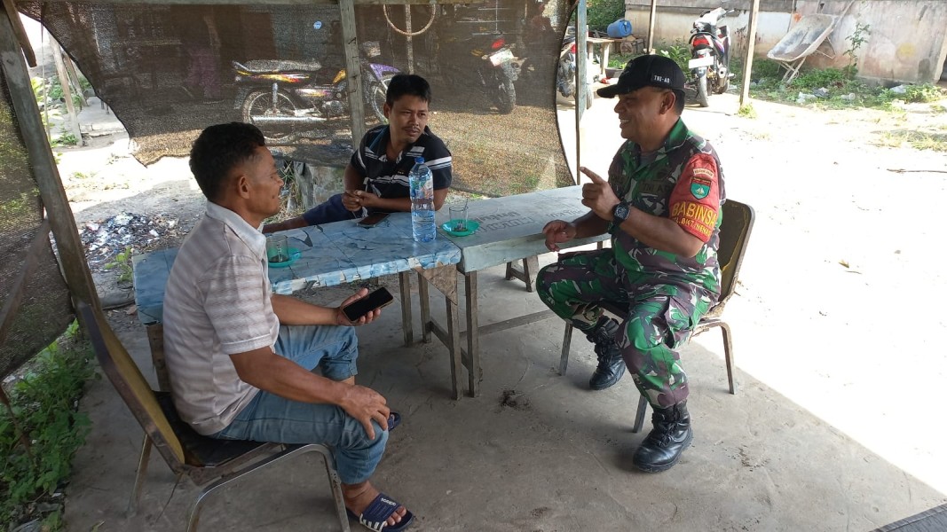 Patroli Jalur Pipa PHR, Koramil 02/Bukit Kapur Imbau Warga Jaga Keamanan Aset Vital