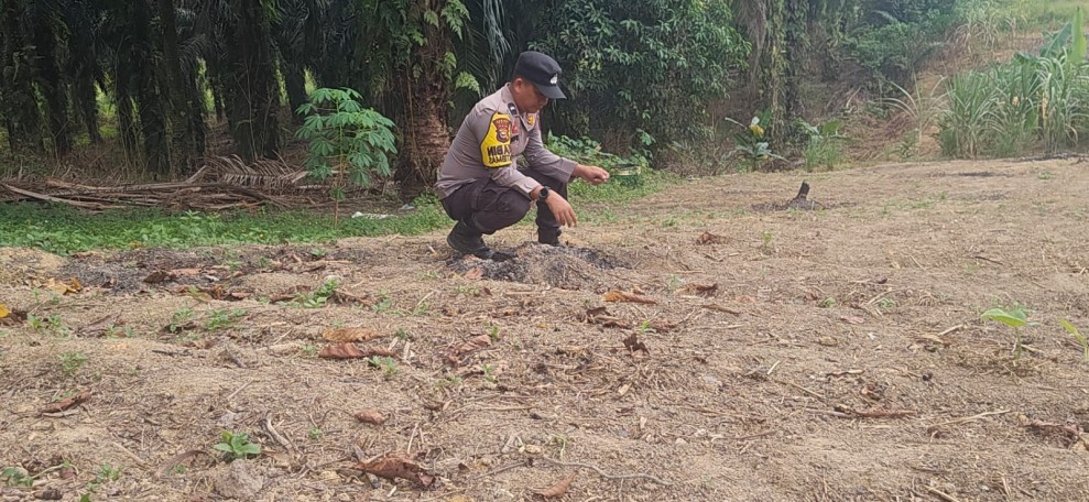 Polsek Minas Dampingi Kelompok Tani Siapkan Lahan Jagung Pipil Untuk Program Ketahanan Pangan