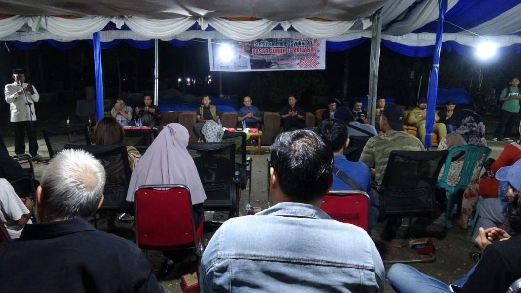 Bupati Inhil Herman, Resmikan Pasar Subuh Tembilahan, Pedagang Beri Apresiasi