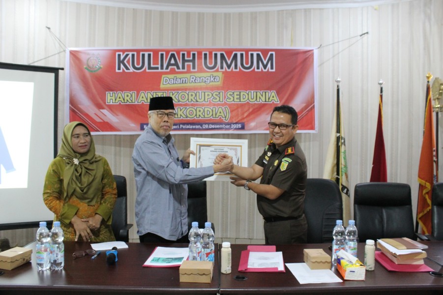 ITP2I Gelar Kuliah Umum HAKORDIA, Kejari Pelalawan Ajak Mahasiswa Perang Melawan Korupsi