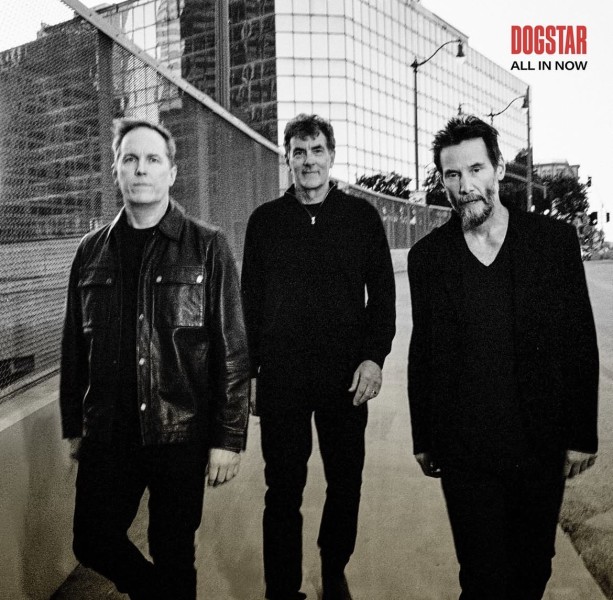 Keanu Reeves Kembali Bermusik Lewat Album Baru Dogstar