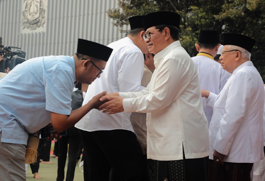 Salat Idulfitri di Balai Kota, Pramono Ajak Warga Jaga Jakarta