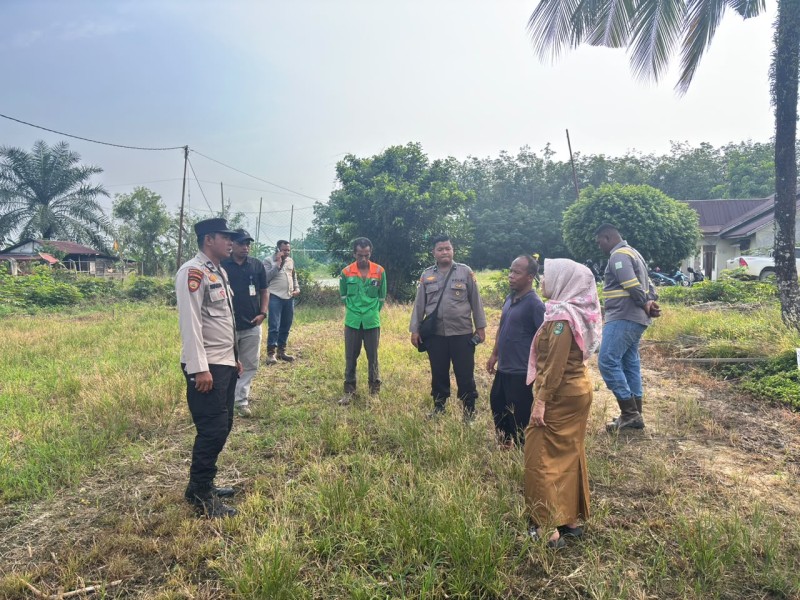 Dukung Asta Cita, Polsek Sabak Auh Tinjau Lahan 1,5 Hektare untuk Program Jagung Pipil