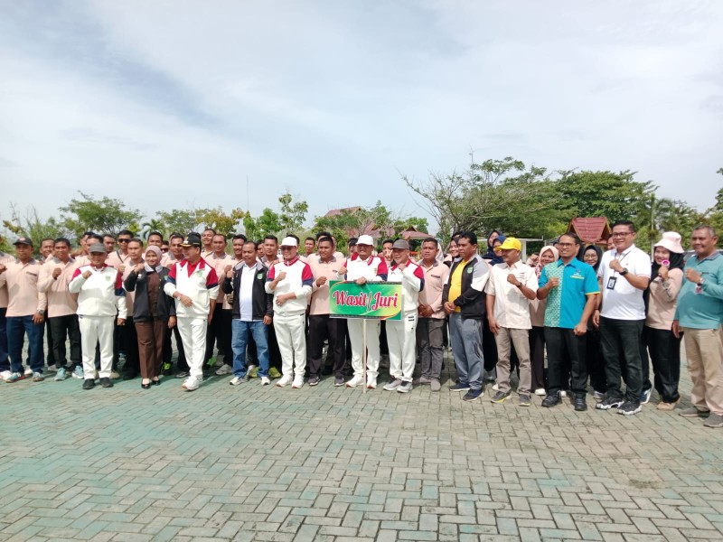 POPDA 2025 Rokan Hulu Resmi Dibuka, Wabup Ajak Pelajar Junjung Sportivitas dan Raih Prestasi