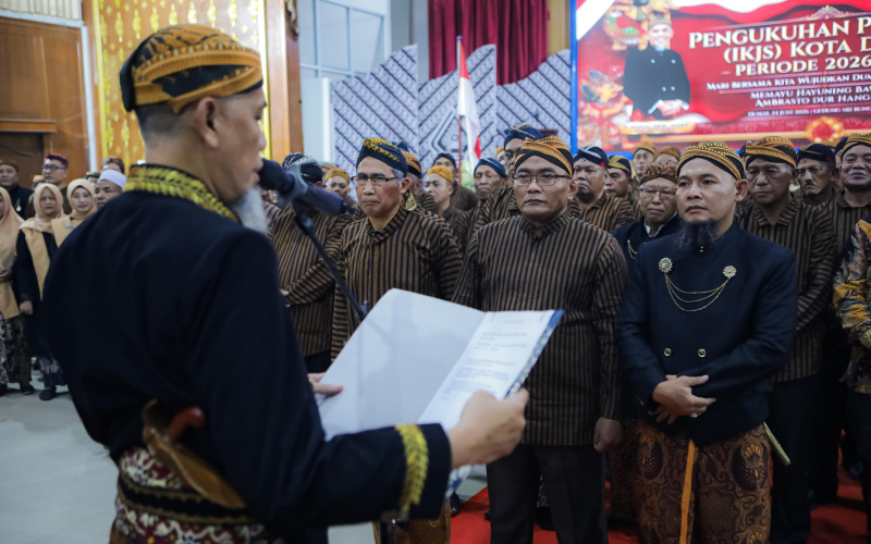 Paisal Kukuhkan Pengurus IKJS Kota Dumai, Sugiyarto Siap Besarkan Organisasi dan Dukung Kota Idaman