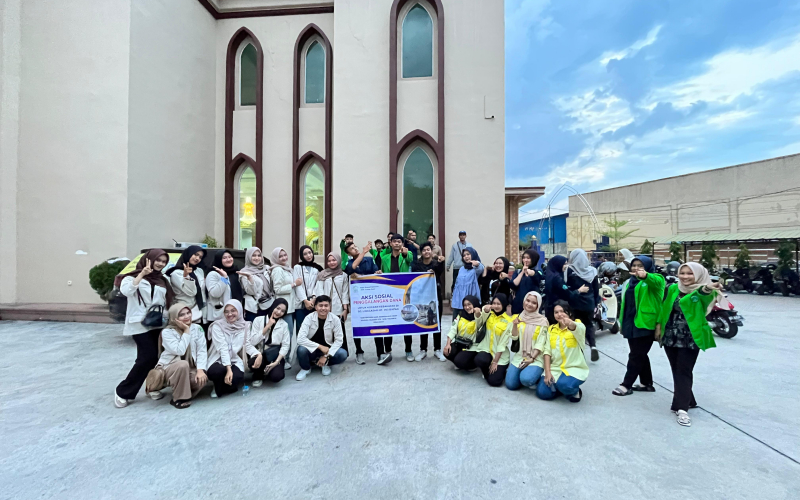 Tunjukkan Solidaritas, BEM Dumai Galang Dana dan Pakaian untuk Korban Kebakaran