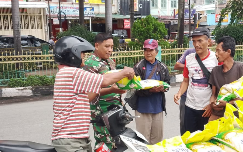 Kodim 0320 Dumai Distribusikan 1,5 Ton Beras BULOG