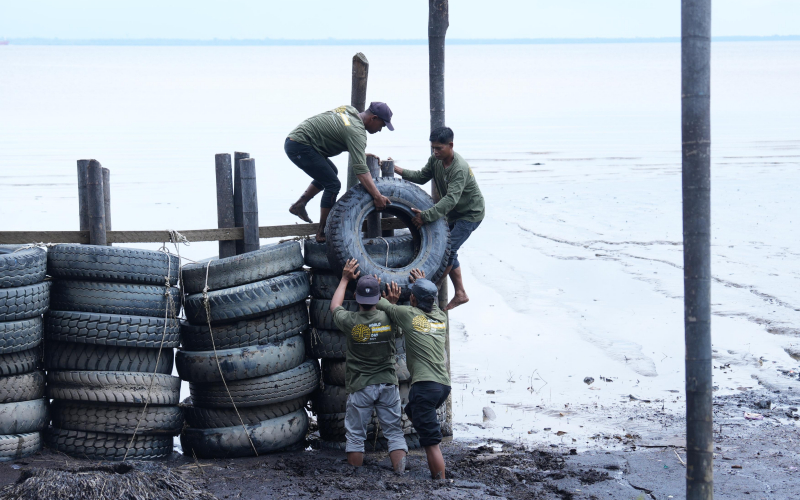 Kilang Pertamina Dumai Perkuat Ketahanan Masyarakat Pesisir di Desa Mundam