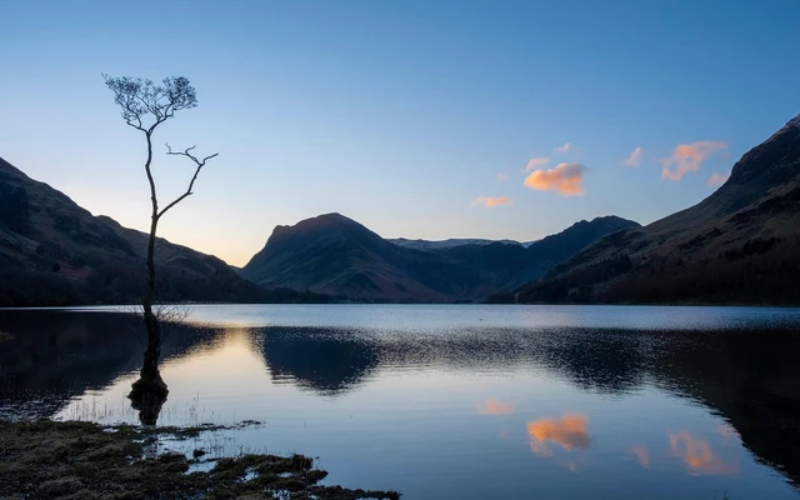 Daya Tarik Danau Maninjau