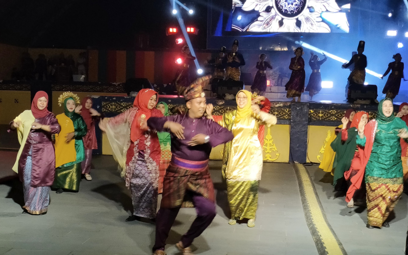 Pentas Budaya Multi Etnik 2025 Meriah, Joget Disdikbud Dumai Tampil Memukau