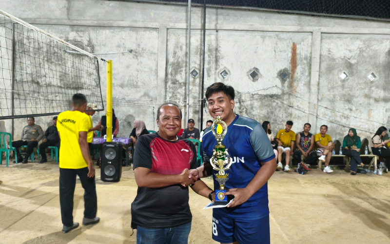 Didukung Pelindo Regional 1, Turnamen Voli LPMK Se-Kota Dumai Resmi Ditutup