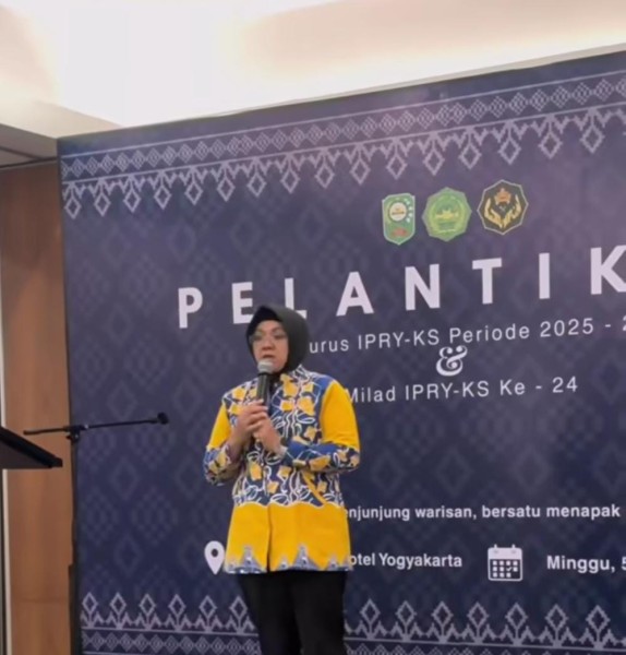 Bupati Siak Hadiri Pelantikan IPRY-KS di Yogyakarta