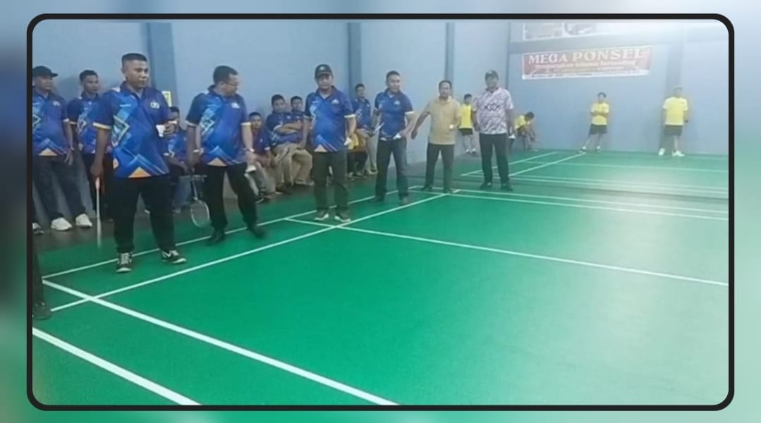 Sambut HUT Bhayangkara Ke 79, Kapolsek Tapung Resmi Buka Turnamen Badminton Kapolsek Tapung CUP l 2025, Se Tapung Raya