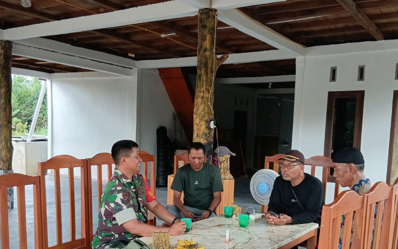 Serka Amrijon Perkuat Sinergi Lewat Komsos dengan Tokoh Masyarakat Guntung