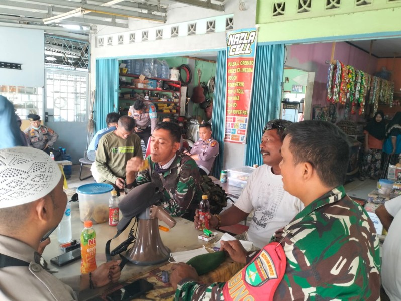Koptu Salomo Sembiring Sosialisasikan Bahaya Narkoba kepada Warga Minas Jaya.