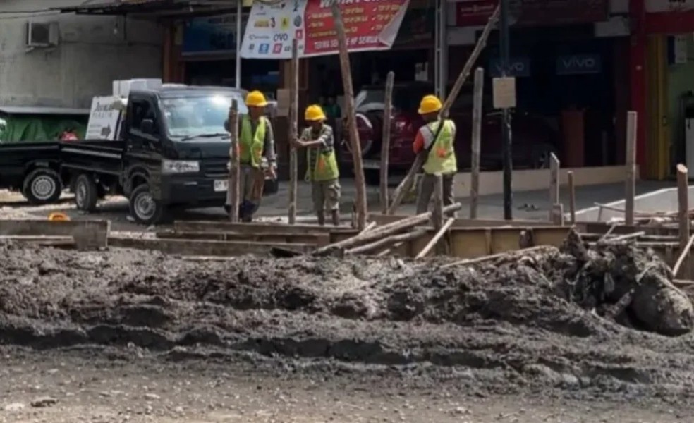 Pemko Pekanbaru Tanggulangi Banjir di Dharma Bakti, Drainase Sepanjang 1,2 Kilometer Dibangun