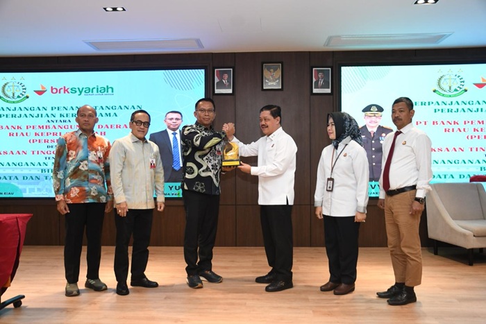 Wujudkan Tata Kelola Perusahaan Yang Baik, BRK Syariah Teken PKS Dengan Kejaksaan di Kepri